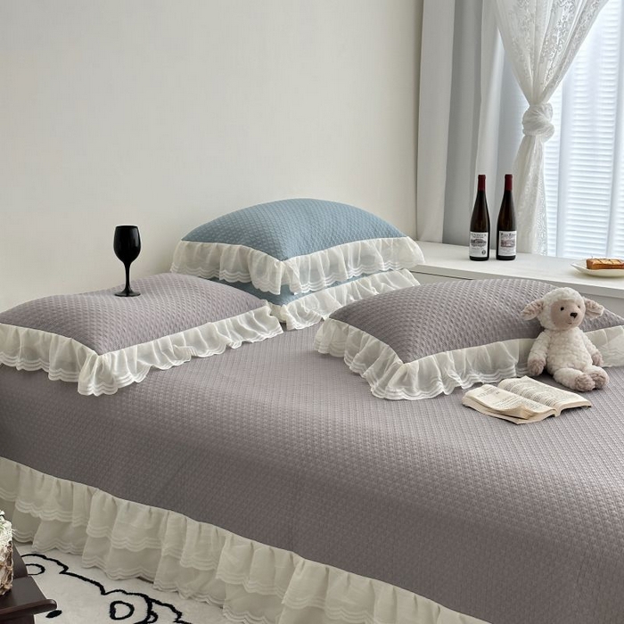 91家纺网 家纺一手货源 找家纺 佰织鑫家居 2025新款A类PE凉感豆复合凉豆豆软凉席三件套 烟熏灰