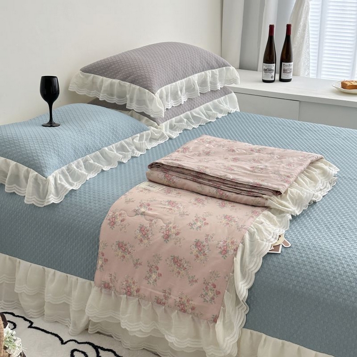 91家纺网 家纺一手货源 找家纺 佰织鑫家居 2025新款A类PE凉感豆复合凉豆豆软凉席三件套 春田粉