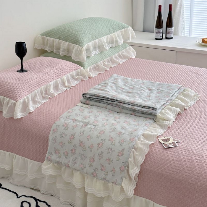 91家纺网 家纺一手货源 找家纺 佰织鑫家居 2025新款A类PE凉感豆复合凉豆豆软凉席三件套 盎然