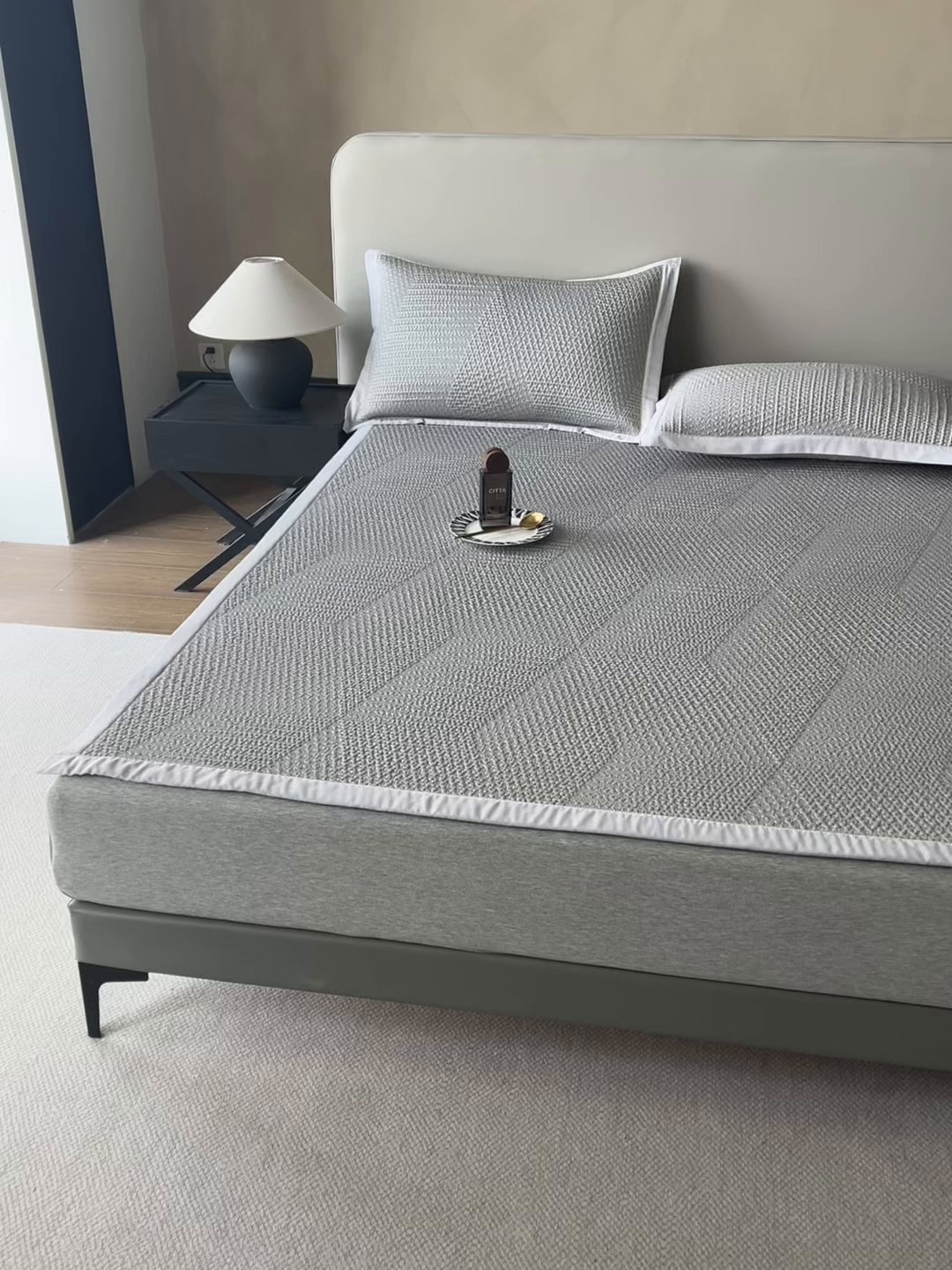 91家纺网 家纺一手货源 找家纺 （总）禧禾 2025新款PE泡小豆暗提冷感凉席席子-星涧