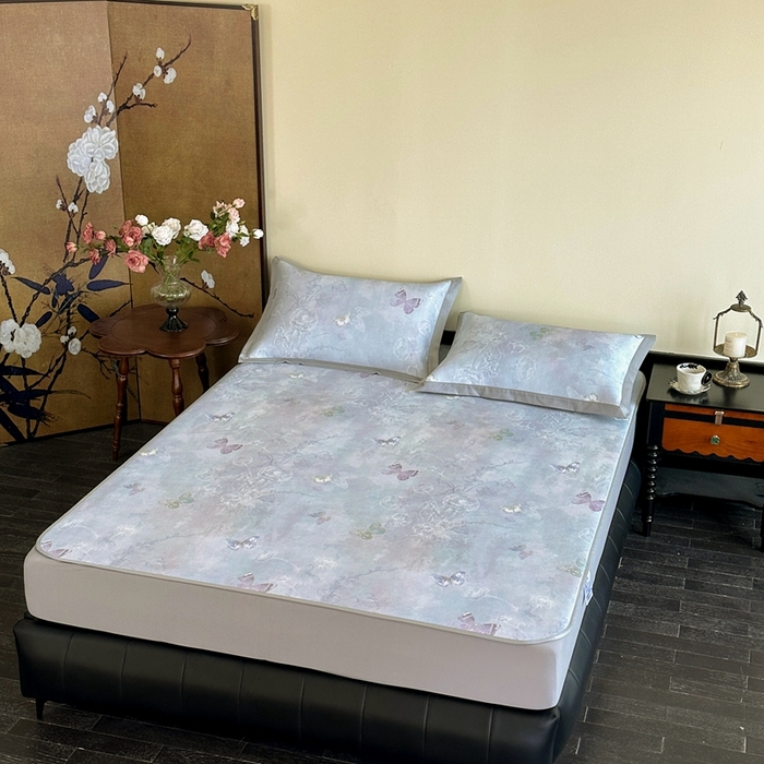 91家纺网 家纺一手货源 找家纺 禧禾 2025新款超细旦锦纶冷凝印花凉席席子 幻蝶-床笠款