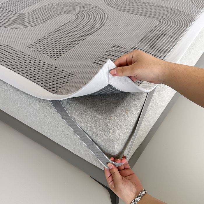 91家纺网 家纺一手货源 找家纺 禧禾 2025新款PE高分子A类泡小豆色织提花提花凉席三件套-悠米 悠米-深灰