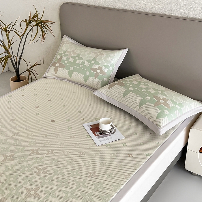 91家纺网 家纺一手货源 找家纺 禧禾 2025新款PE高分子A类泡小豆色织提花提花凉席三件套-蒂梵朵 蒂梵朵-浅绿