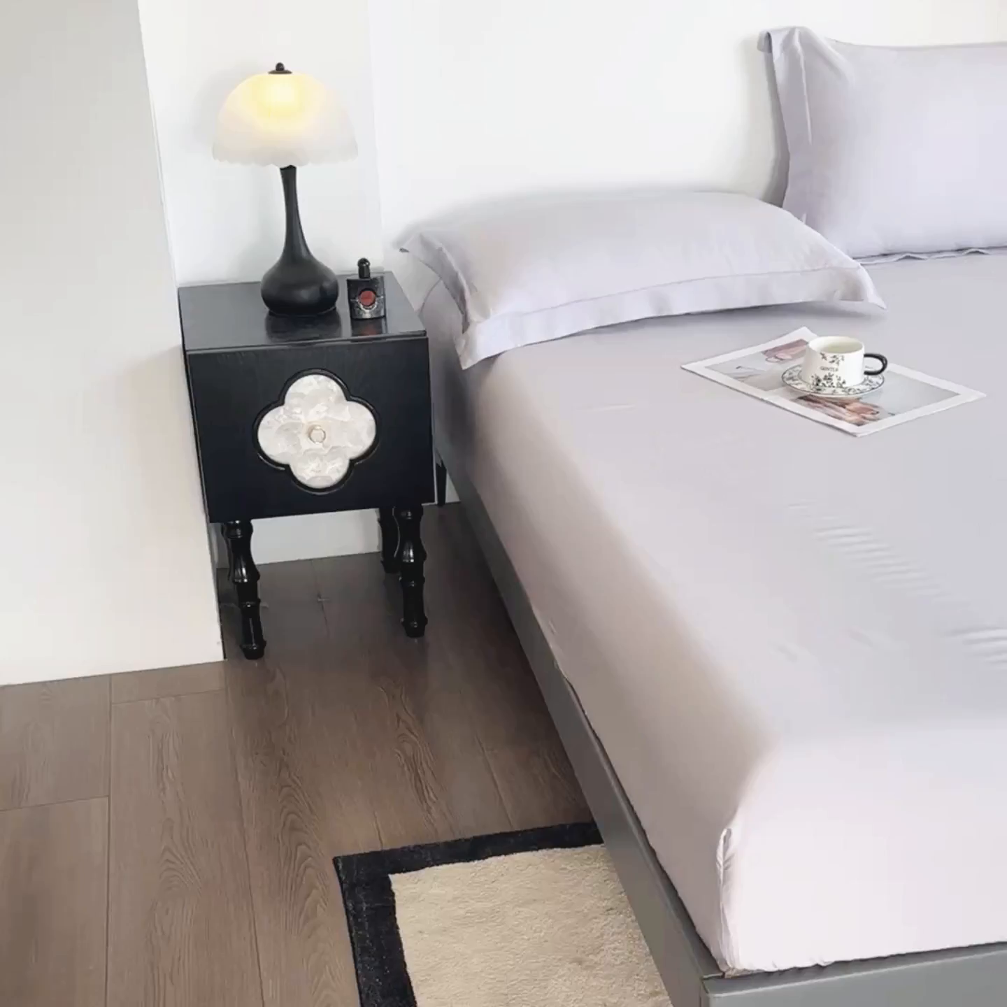 91家纺网 家纺一手货源 找家纺 金喜 2025新款LF级60支莱赛尔天丝床笠三件套纯色天丝床笠 灰紫