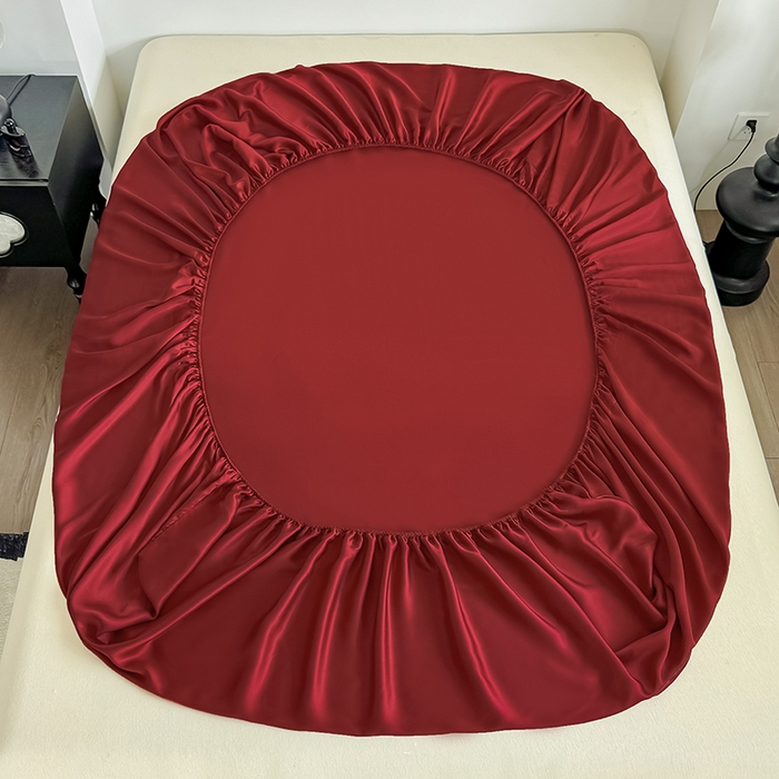 91家纺网 家纺一手货源 找家纺 金喜 2025新款LF级60支莱赛尔天丝床笠三件套纯色天丝床笠 拉菲红