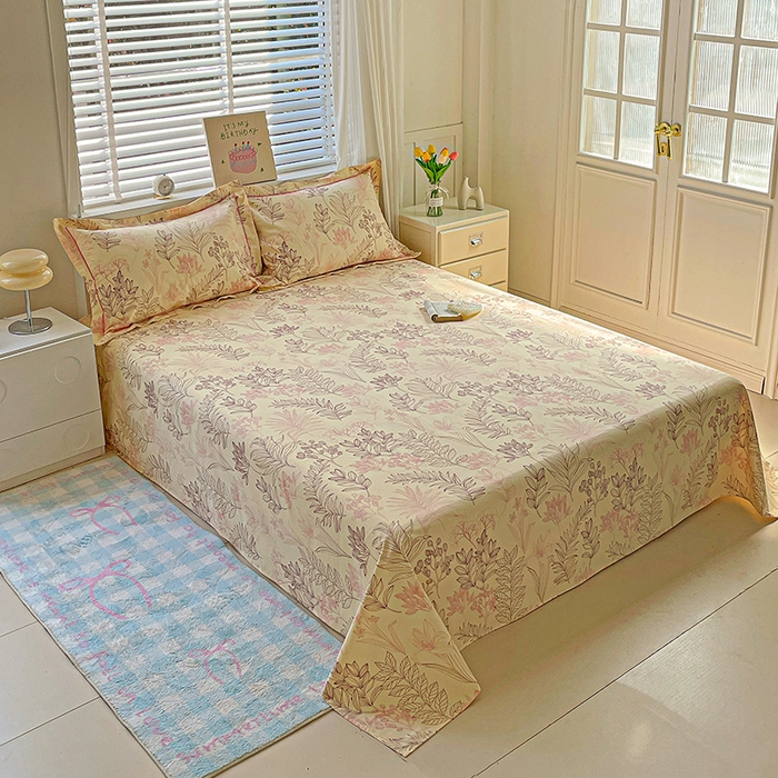 91家纺网 家纺一手货源 找家纺 忆生活家纺 2025新款全棉纯棉老粗布印花床单三件套 繁花-粉