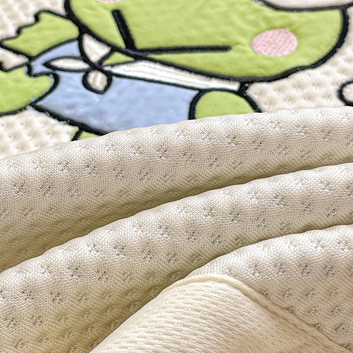 91家纺网 家纺一手货源 找家纺 蓝邻家纺 2025年新款PE提花正版三丽鸥刺绣凉席系列-场景一 三眼仔