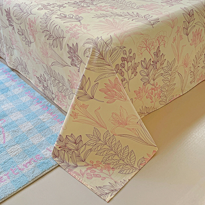 91家纺网 家纺一手货源 找家纺 忆生活家纺 2025新款全棉纯棉老粗布印花床单三件套 繁花-粉