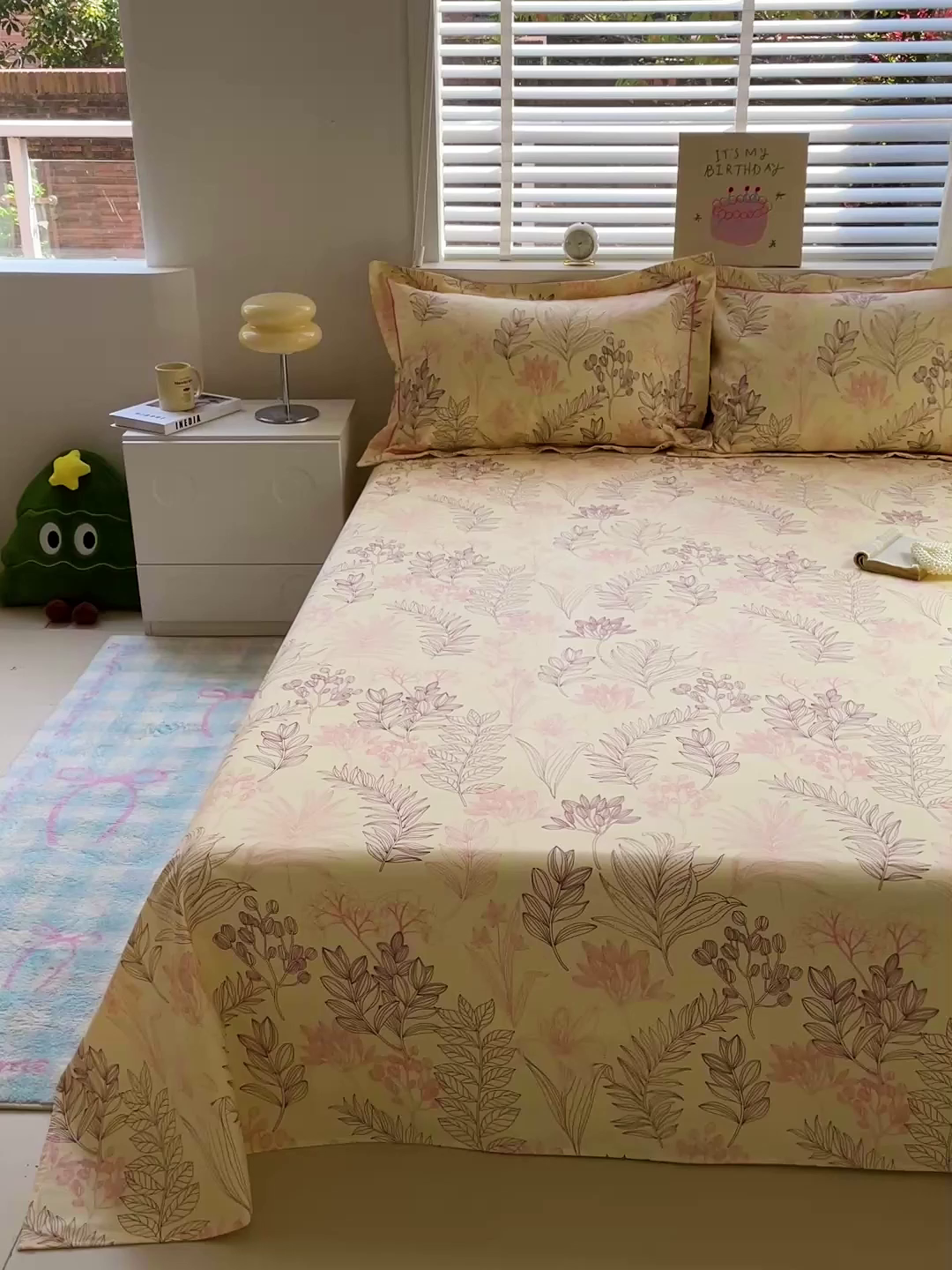 91家纺网 家纺一手货源 找家纺 忆生活家纺 2025新款全棉纯棉老粗布印花床单三件套 繁花-粉