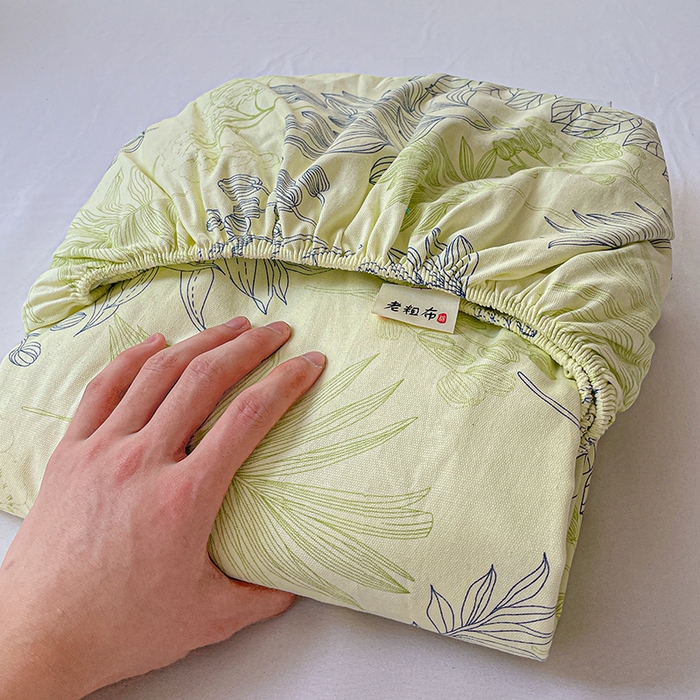 91家纺网 家纺一手货源 找家纺 忆生活家纺 2025新款全棉纯棉老粗布印花床单三件套 繁花-绿