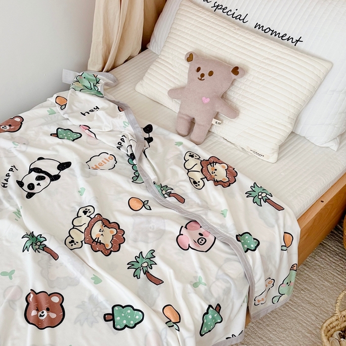 91家纺网 家纺一手货源 找家纺 星期八 2025新款婴儿裸睡级冰丝毯凉感毯 动物乐园