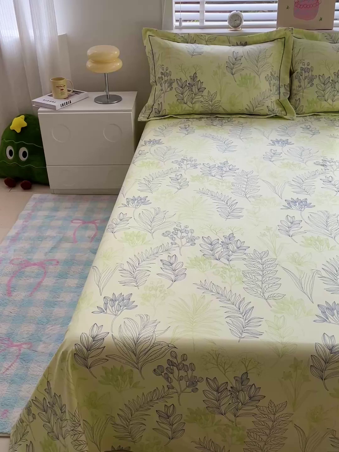 91家纺网 家纺一手货源 找家纺 忆生活家纺 2025新款全棉纯棉老粗布印花床单三件套 繁花-绿