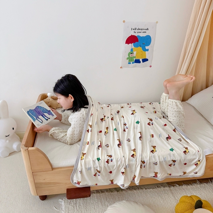 91家纺网 家纺一手货源 找家纺 星期八 2025新款婴儿裸睡级冰丝毯凉感毯 腊肠狗