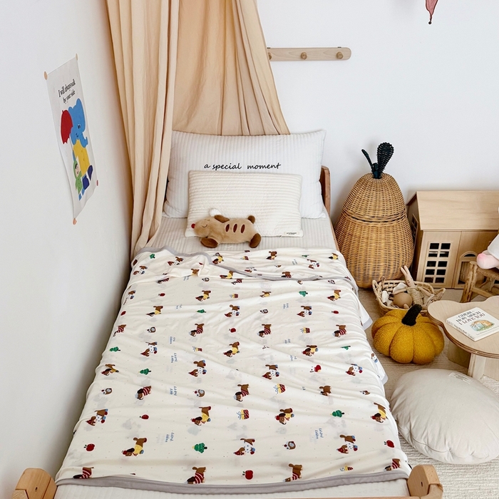 91家纺网 家纺一手货源 找家纺 星期八 2025新款婴儿裸睡级冰丝毯凉感毯 腊肠狗