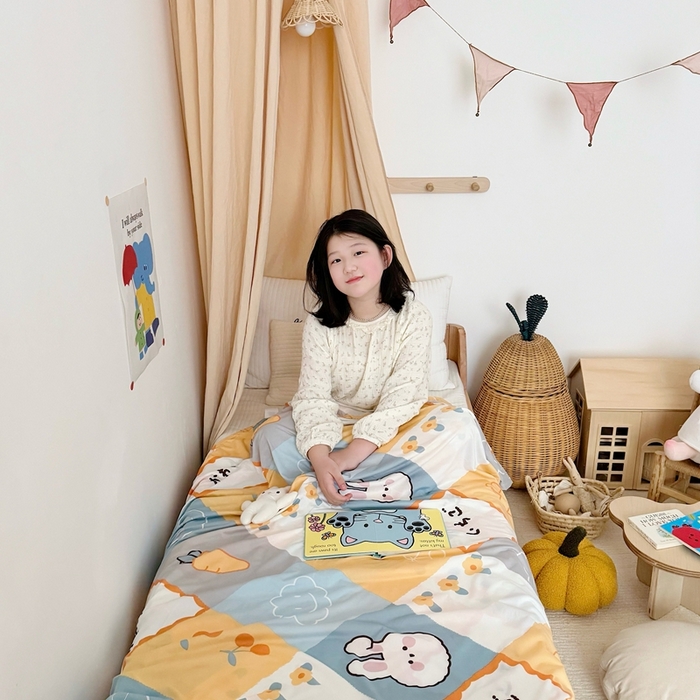 91家纺网 家纺一手货源 找家纺 星期八 2025新款婴儿裸睡级冰丝毯凉感毯 兔子屋