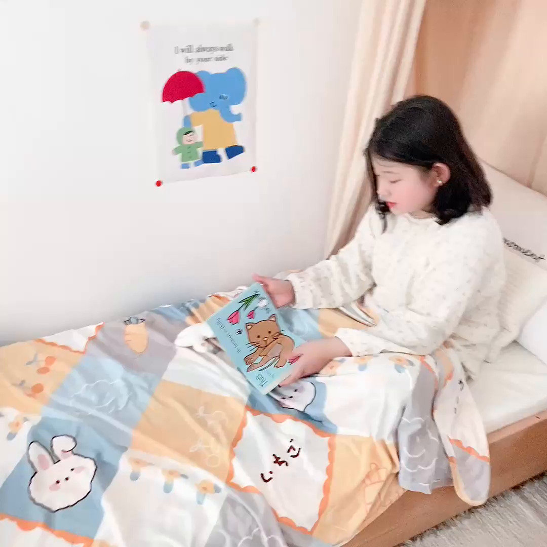 91家纺网 家纺一手货源 找家纺 星期八 2025新款婴儿裸睡级冰丝毯凉感毯 兔子屋