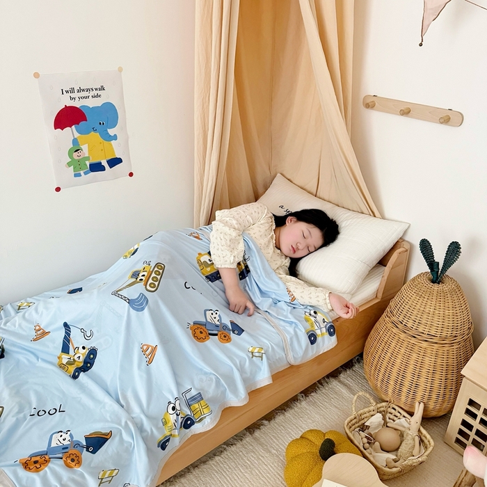 星期八 2025新款婴儿裸睡级冰丝毯凉感毯 挖掘机