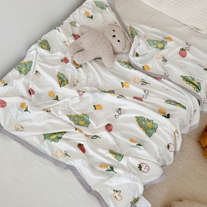 91家纺网 家纺一手货源 找家纺 星期八 2025新款婴儿裸睡级冰丝毯凉感毯 小恐龙