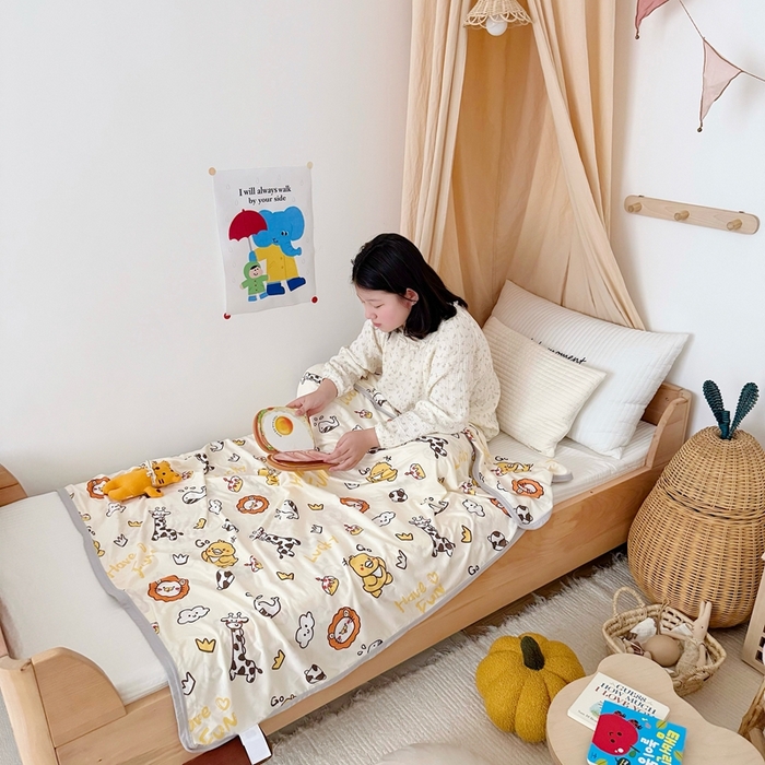 91家纺网 家纺一手货源 找家纺 星期八 2025新款婴儿裸睡级冰丝毯凉感毯 小鸭子