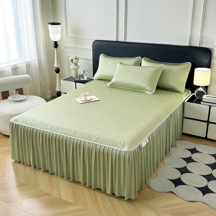 91家纺网 家纺一手货源 找家纺 卡罗兰 2025新款豆豆凉席小冰熊床裙床笠款 薄荷绿