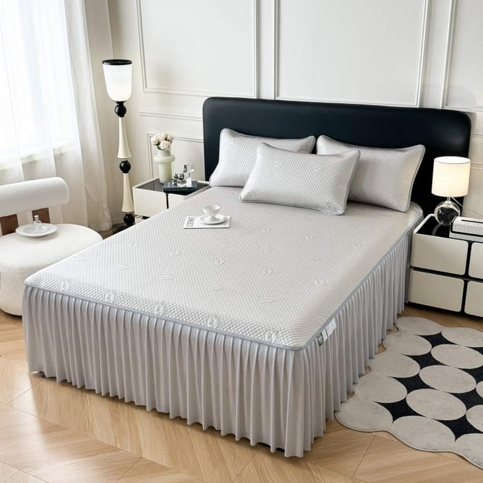 91家纺网 家纺一手货源 找家纺 卡罗兰 2025新款豆豆凉席小冰熊床裙床笠款 高级灰