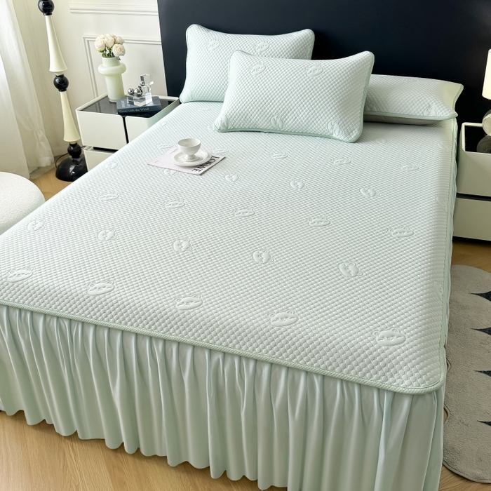 91家纺网 家纺一手货源 找家纺 卡罗兰 2025新款豆豆凉席小冰熊床裙床笠款 水蓝