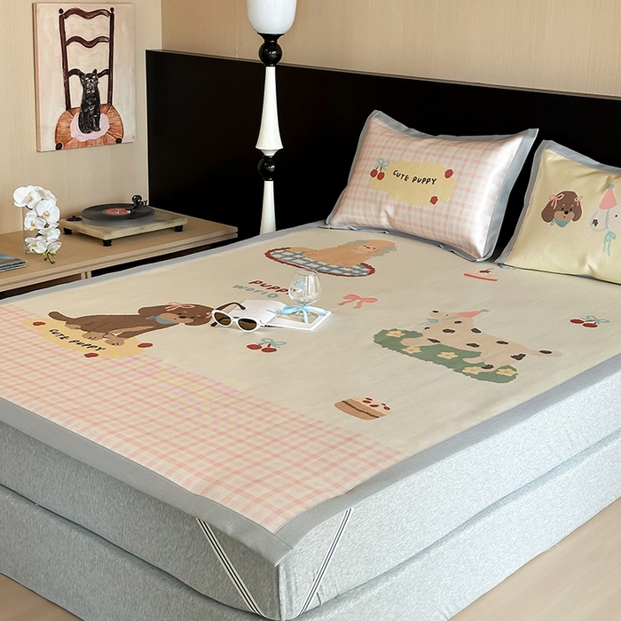 91家纺网 家纺一手货源 找家纺 圆岛家纺 2025春夏新款高克重900D冰丝凉席席子 野餐派对