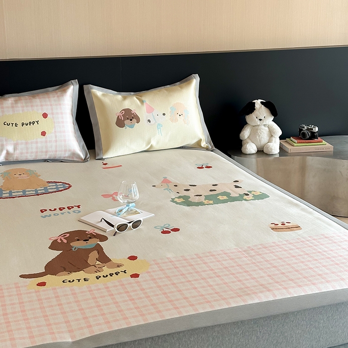 91家纺网 家纺一手货源 找家纺 圆岛家纺 2025春夏新款高克重900D冰丝凉席席子 野餐派对