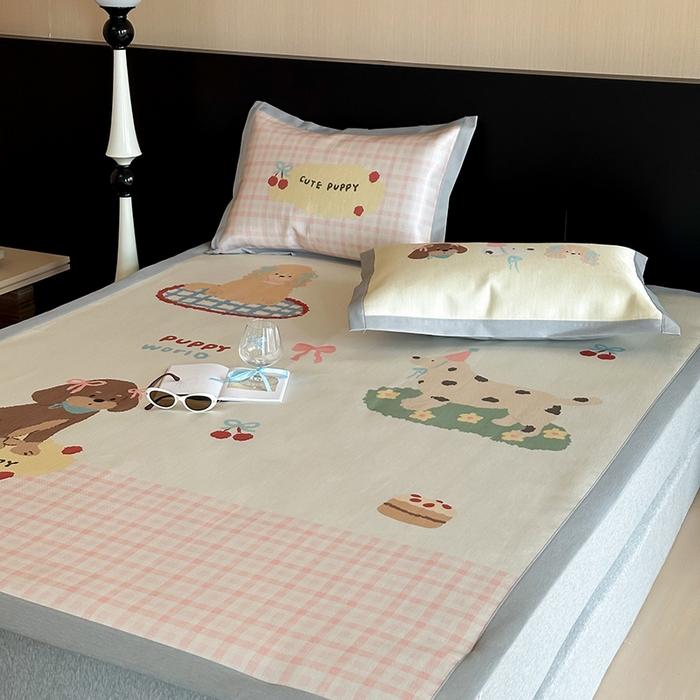 91家纺网 家纺一手货源 找家纺 圆岛家纺 2025春夏新款高克重900D冰丝凉席席子 野餐派对