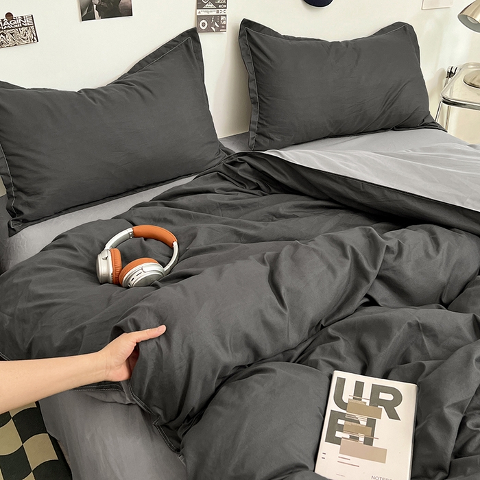 91家纺网 家纺一手货源 找家纺 贝拉梦家纺 2025新款纯色磨毛双拼亲肤棉四件套 暗黑骑士