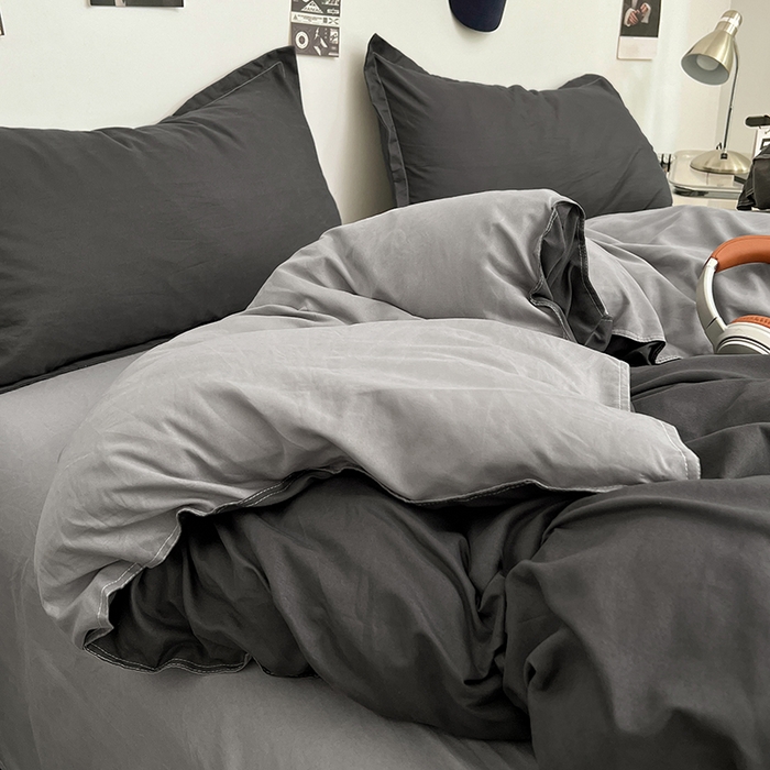 91家纺网 家纺一手货源 找家纺 贝拉梦家纺 2025新款纯色磨毛双拼亲肤棉四件套 暗黑骑士