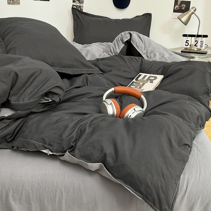 91家纺网 家纺一手货源 找家纺 贝拉梦家纺 2025新款纯色磨毛双拼亲肤棉四件套 暗黑骑士