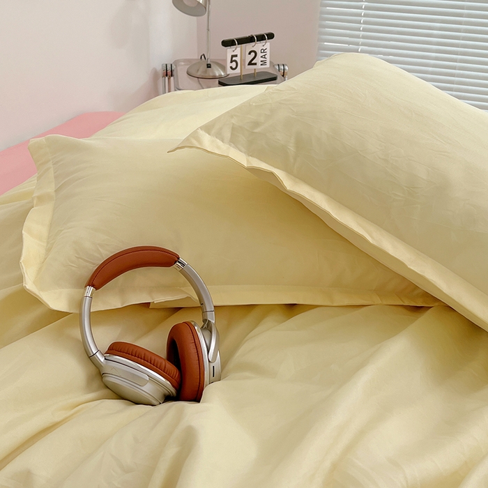 91家纺网 家纺一手货源 找家纺 贝拉梦家纺 2025新款纯色磨毛双拼亲肤棉四件套 奶油香草