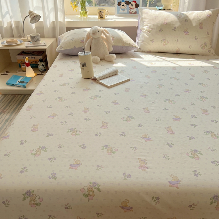 91家纺网 家纺一手货源 找家纺 六巷胡同 2025新款40s13070全棉纯棉卡通单品系列床单单件-单床单 假日庄园兔