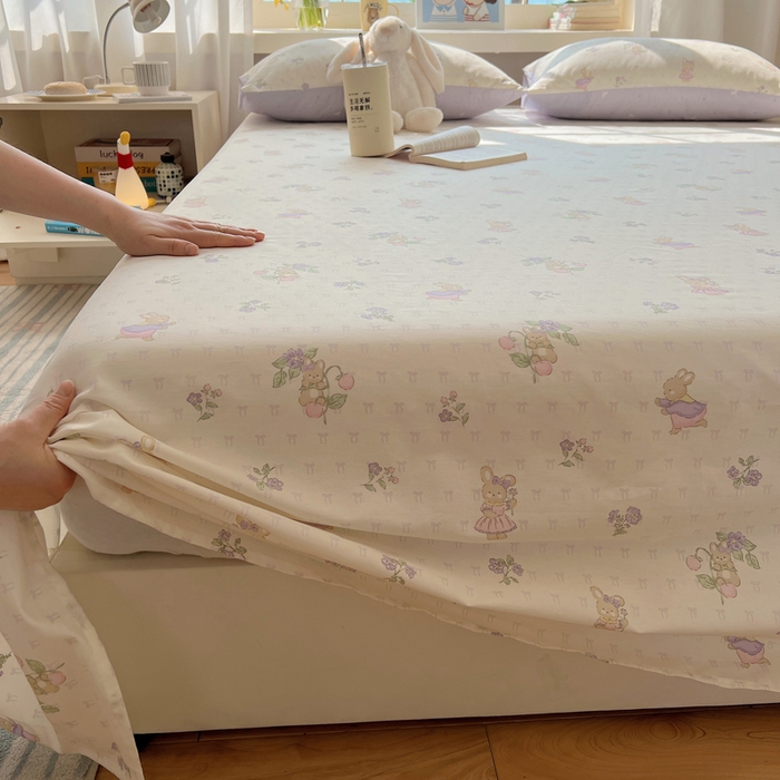 91家纺网 家纺一手货源 找家纺 六巷胡同 2025新款40s13070全棉纯棉卡通单品系列床单单件-单床单 假日庄园兔