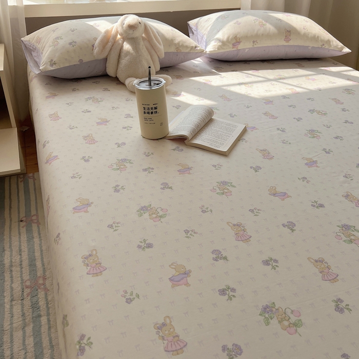 91家纺网 家纺一手货源 找家纺 六巷胡同 2025新款40s13070全棉纯棉卡通单品系列床单单件-单床单 假日庄园兔