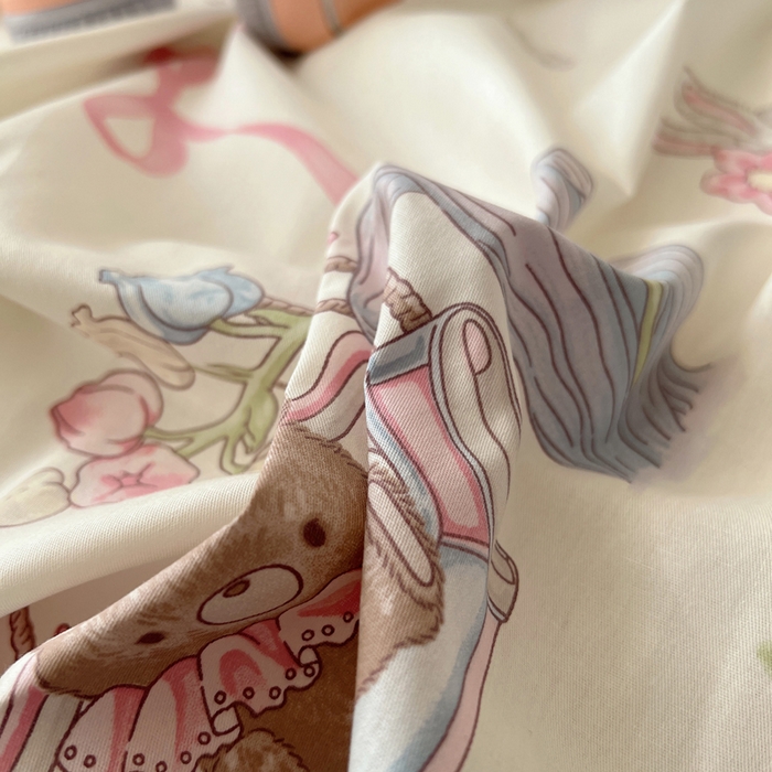 91家纺网 家纺一手货源 找家纺 六巷胡同 2025新款40s13070全棉纯棉卡通单品系列床单单件-单床单 秘境花园熊