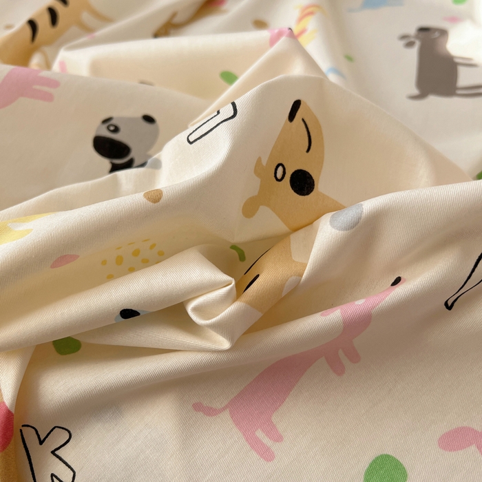 91家纺网 家纺一手货源 找家纺 六巷胡同 2025新款40s13070全棉纯棉卡通单品系列床单单件-单床单 趣味斑点狗
