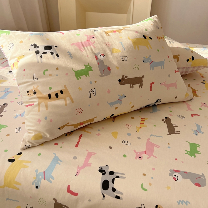 91家纺网 家纺一手货源 找家纺 六巷胡同 2025新款40s13070全棉纯棉卡通单品系列床单单件-单床单 趣味斑点狗