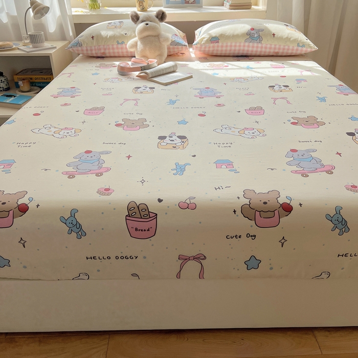 91家纺网 家纺一手货源 找家纺 六巷胡同 2025新款40s13070全棉纯棉卡通单品系列床笠单件-单床笠 法棍滑板狗