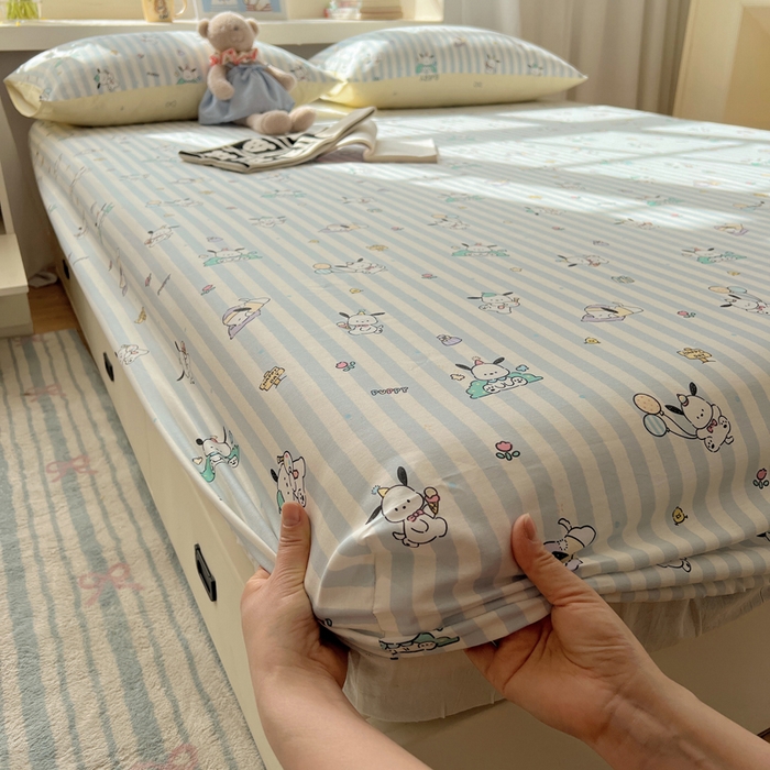 91家纺网 家纺一手货源 找家纺 六巷胡同 2025新款40s13070全棉纯棉卡通单品系列床笠单件-单床笠 蓝条努比犬