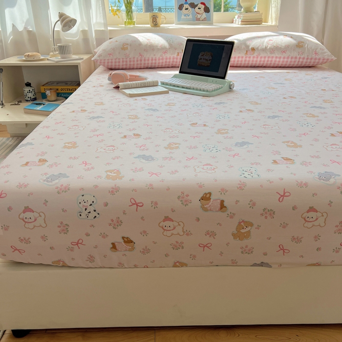 91家纺网 家纺一手货源 找家纺 六巷胡同 2025新款40s13070全棉纯棉卡通单品系列床笠单件-单床笠 浪漫碎花犬