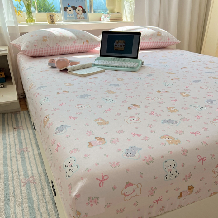 91家纺网 家纺一手货源 找家纺 六巷胡同 2025新款40s13070全棉纯棉卡通单品系列床笠单件-单床笠 浪漫碎花犬