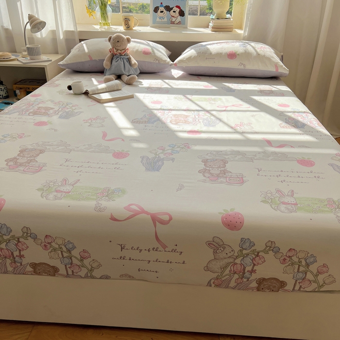 91家纺网 家纺一手货源 找家纺 六巷胡同 2025新款40s13070全棉纯棉卡通单品系列床笠单件-单床笠 秘境花园熊