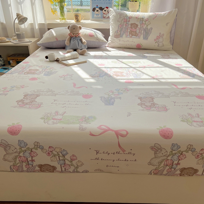 91家纺网 家纺一手货源 找家纺 六巷胡同 2025新款40s13070全棉纯棉卡通单品系列床笠单件-单床笠 秘境花园熊