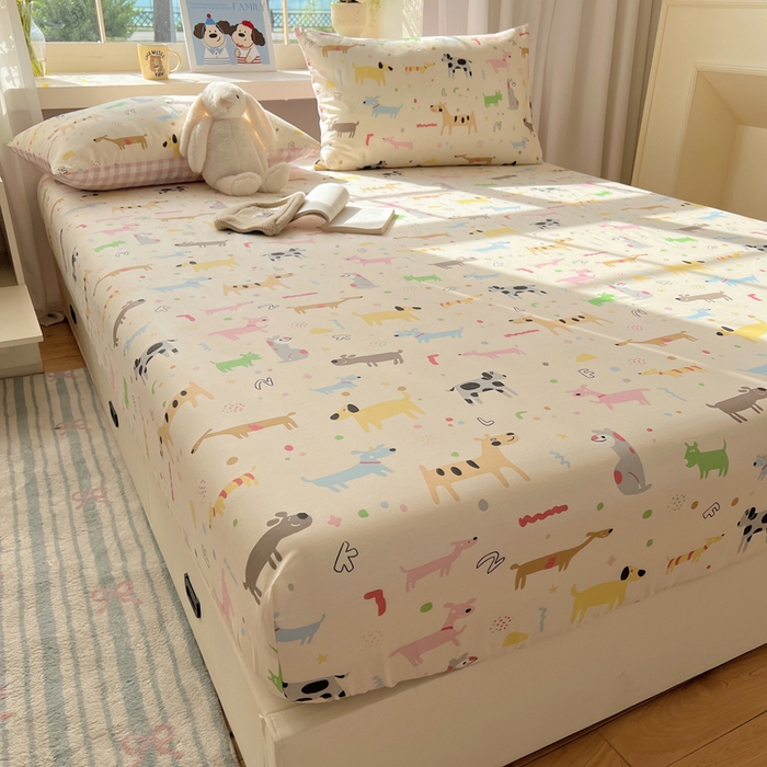 91家纺网 家纺一手货源 找家纺 六巷胡同 2025新款40s13070全棉纯棉卡通单品系列床笠单件-单床笠 趣味斑点狗