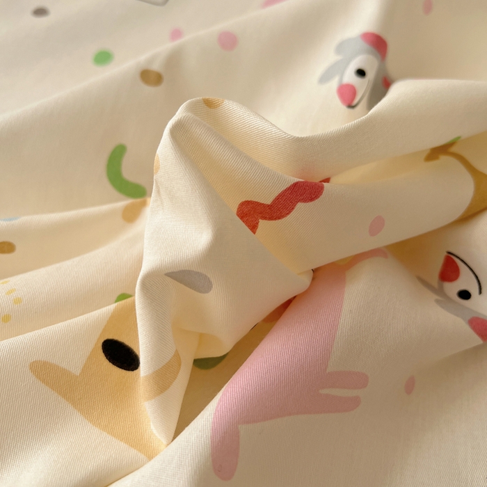 91家纺网 家纺一手货源 找家纺 六巷胡同 2025新款40s13070全棉纯棉卡通单品系列床笠单件-单床笠 趣味斑点狗