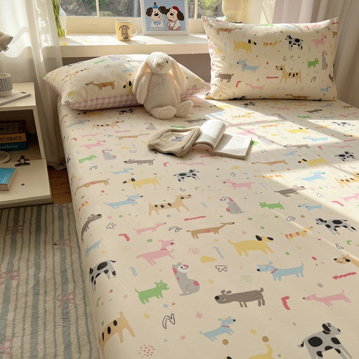 91家纺网 家纺一手货源 找家纺 六巷胡同 2025新款40s13070全棉纯棉卡通单品系列床笠单件-单床笠 趣味斑点狗