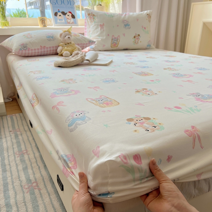 91家纺网 家纺一手货源 找家纺 六巷胡同 2025新款40s13070全棉纯棉卡通单品系列床笠单件-单床笠 郁金香狗狗