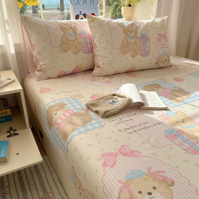 91家纺网 家纺一手货源 找家纺 六巷胡同 2025新款40s13070全棉纯棉卡通单品系列枕套单件-单枕套 草莓甜心犬